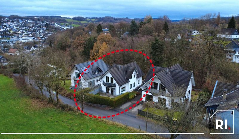Kapitalanlage oder Eigennutzung – gepflegtes Zweifamilienhaus